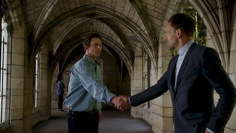 Шерлок Холмс и первая встреча с Майклом